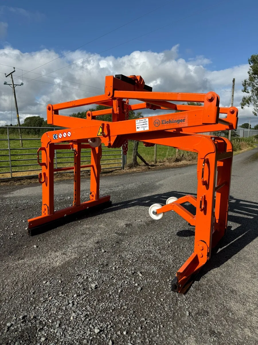 Block Grab - Image 1