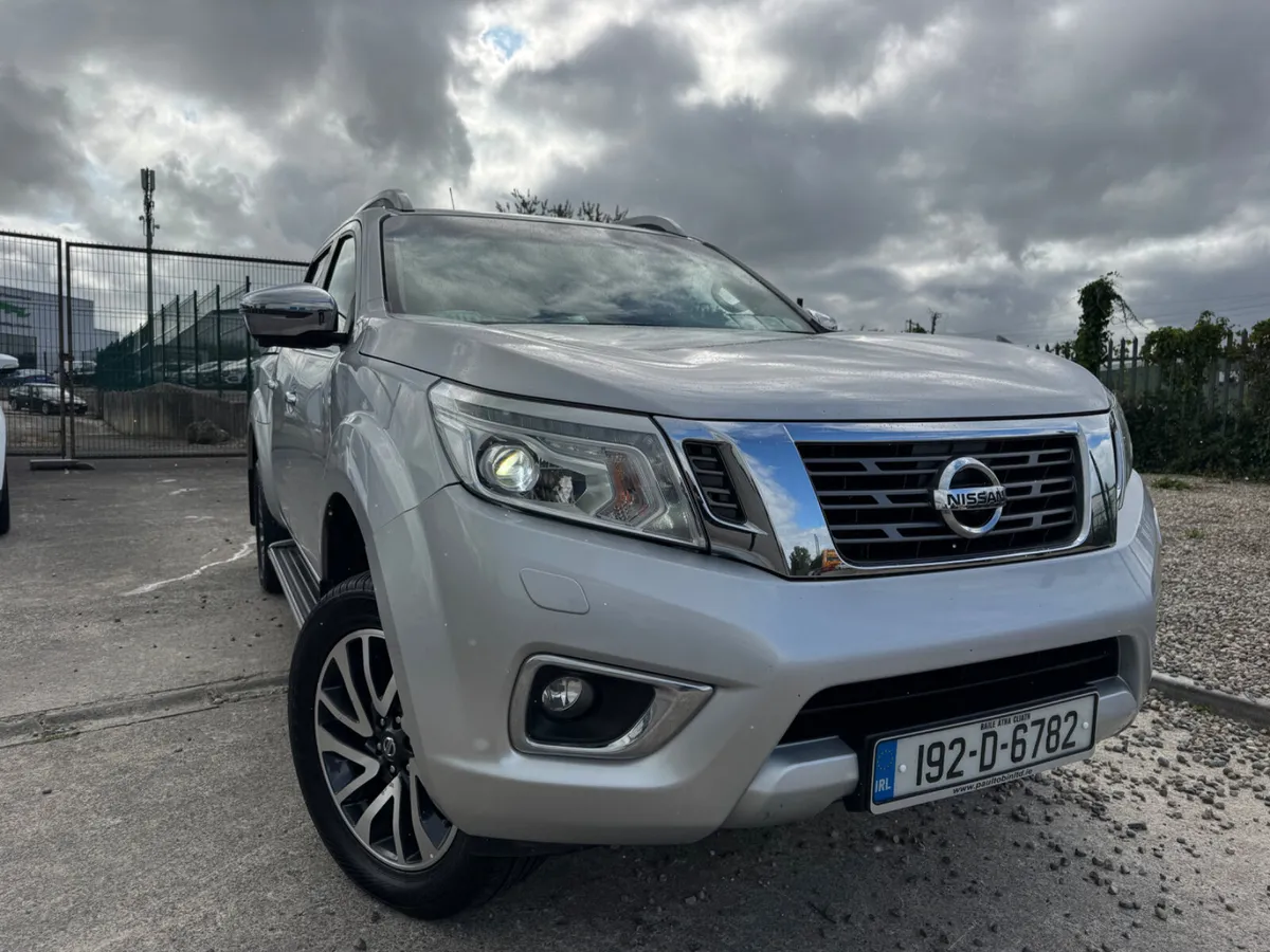 Nissan Navara 2019 2.3 automatic hi spec with vat - Image 2