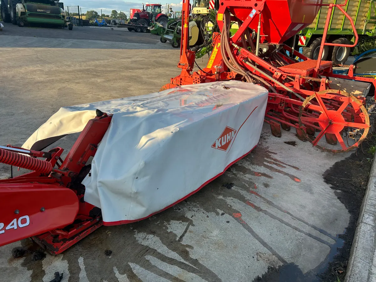Kuhn GMD240 mower - Image 2