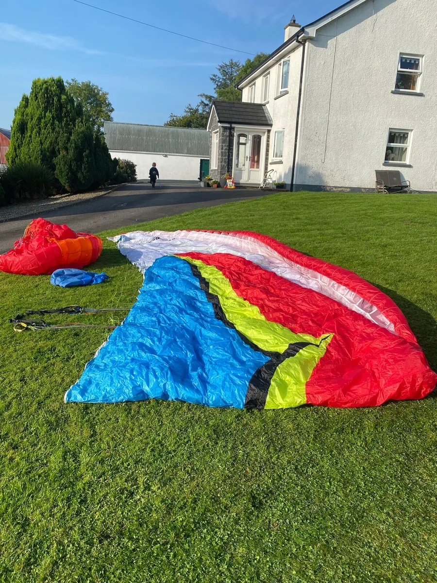 Ozone speedster 3 paramotor wing  £1900 - Image 2