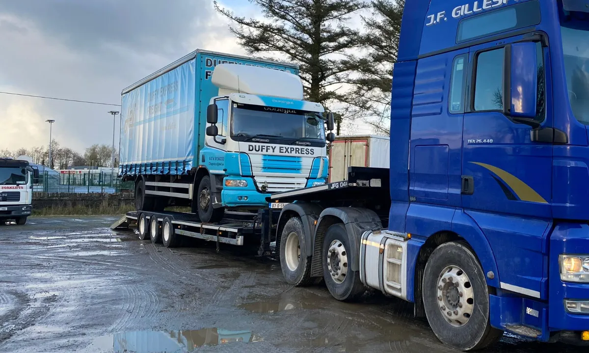 45Ft Lowloader For Sale (New Test) - Image 1