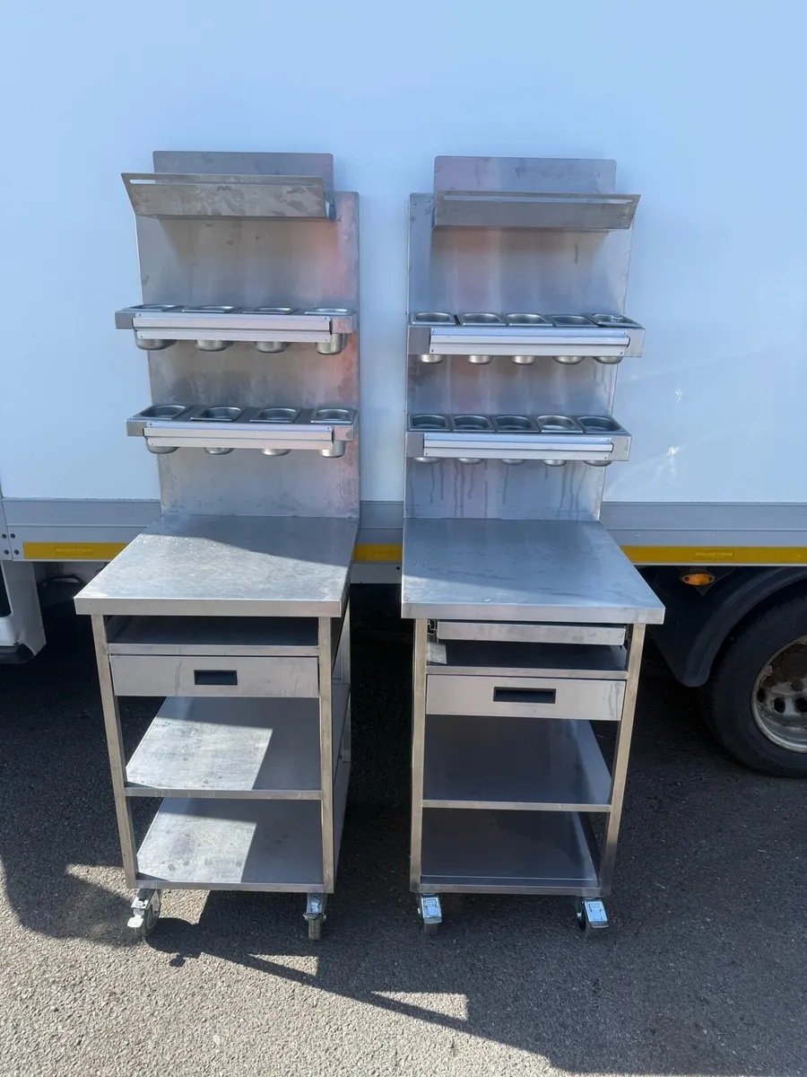 Stainless steel prep counter - Image 1