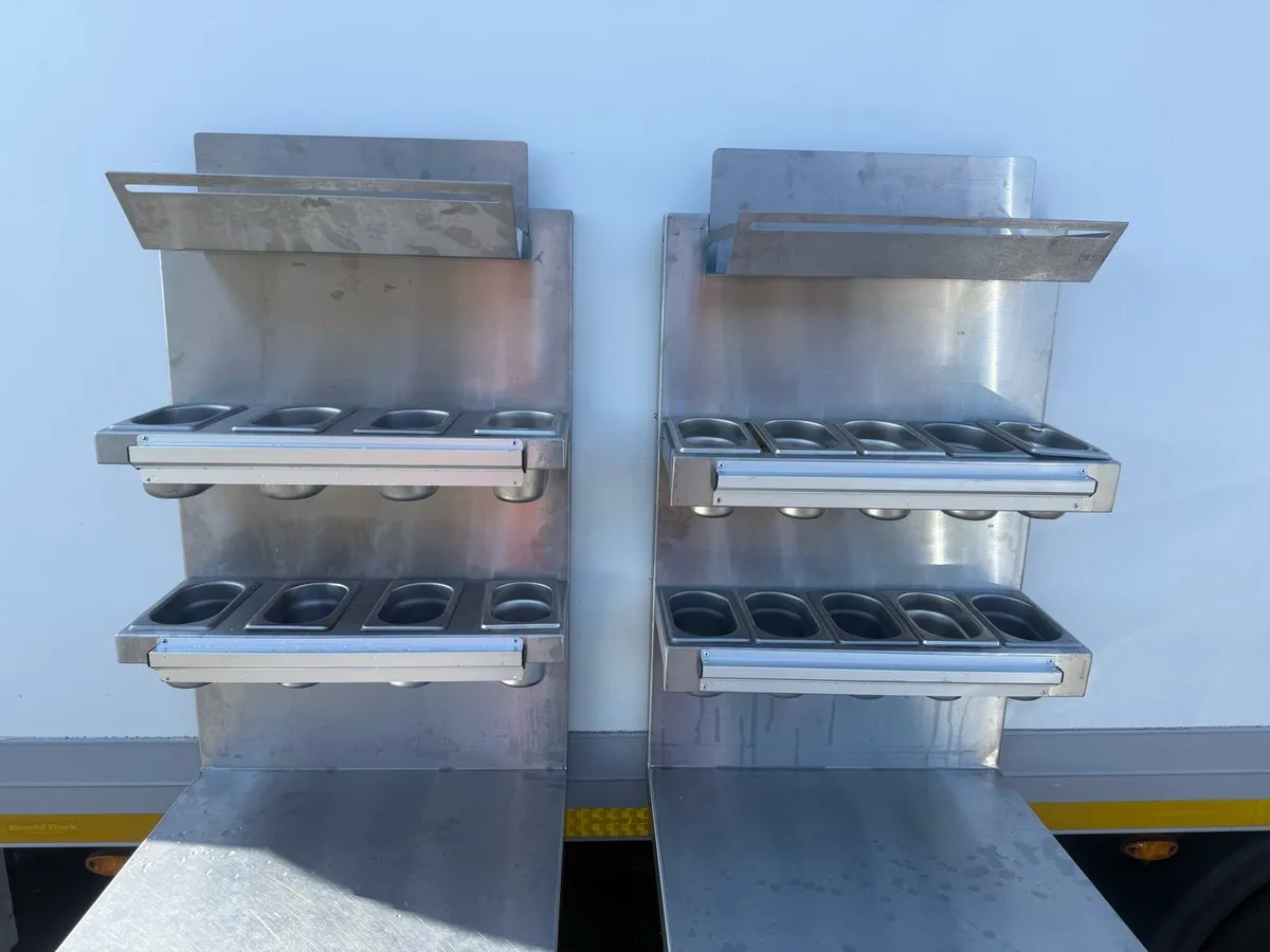 Stainless steel prep counter - Image 4