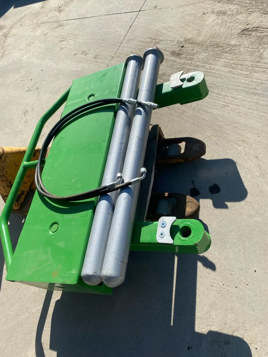 Rohan hydralic bale handler - Image 1