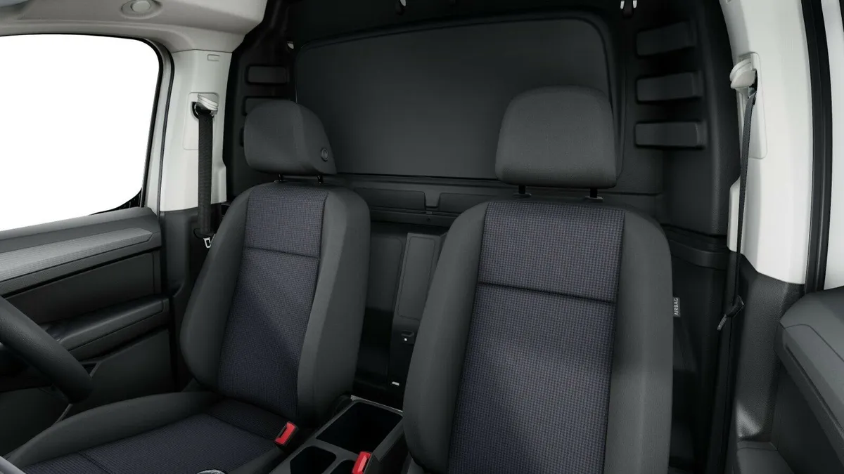 Volkswagen Caddy Cargo C20 Diesel Commerce - Image 4