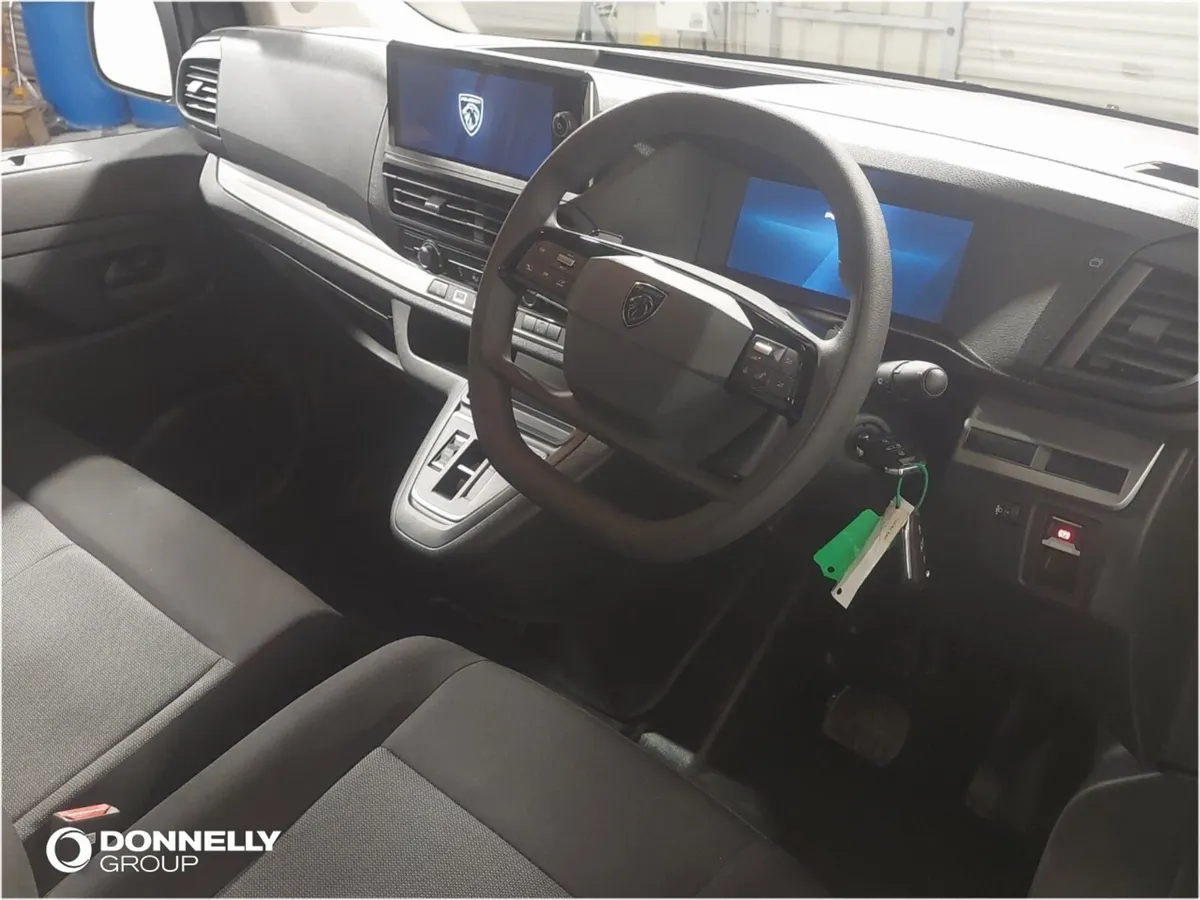 Peugeot Expert E- L1 Professional - Image 4