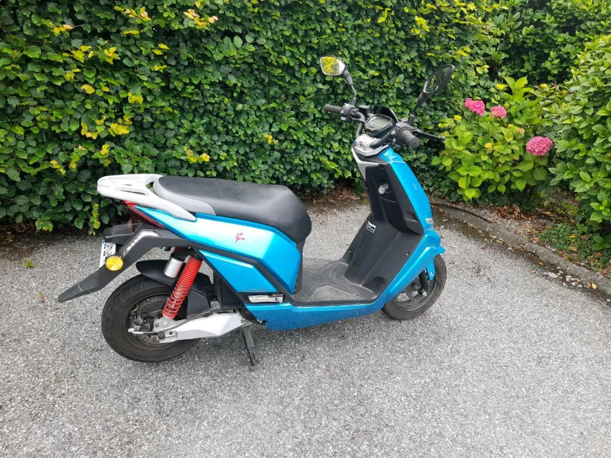 Electric Scooter Lifan E3 - Image 2