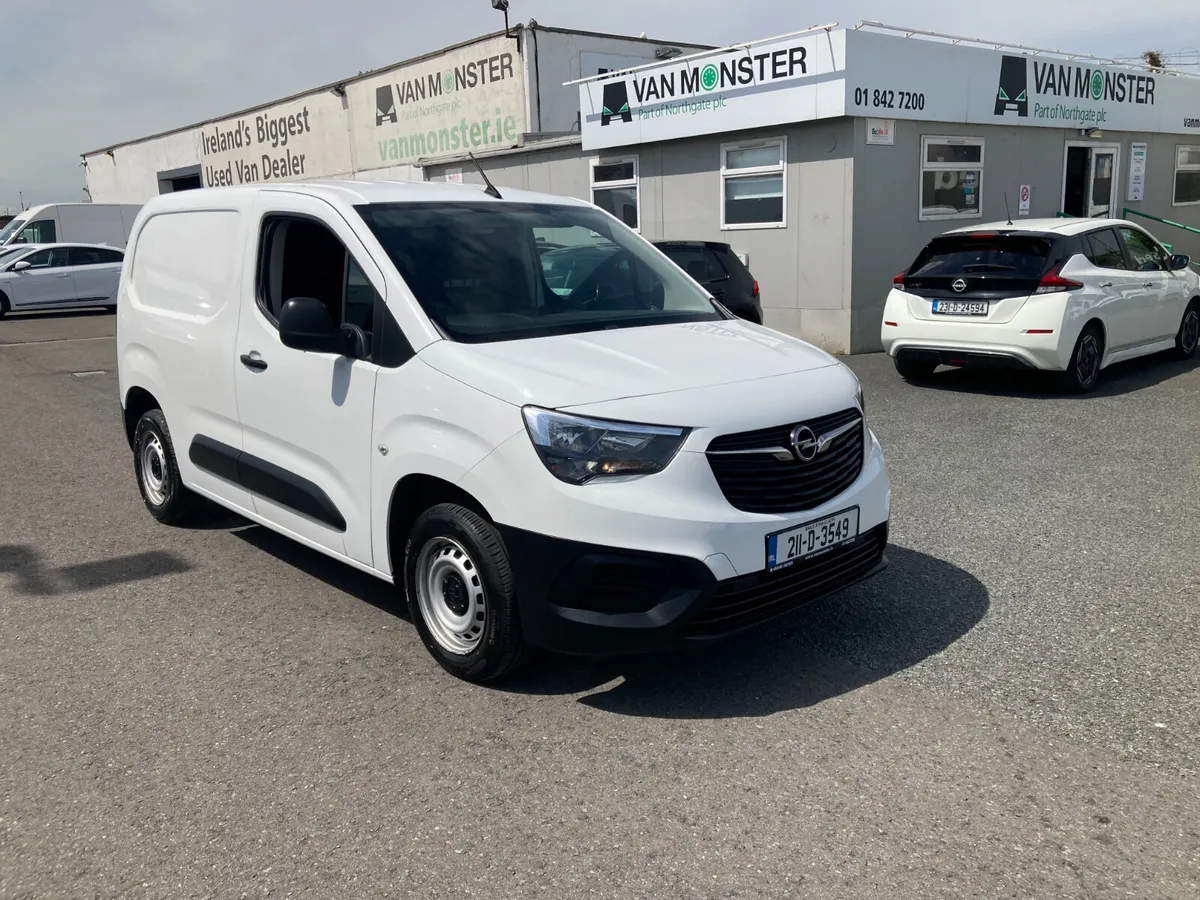 Opel Combo 2021 - Image 2