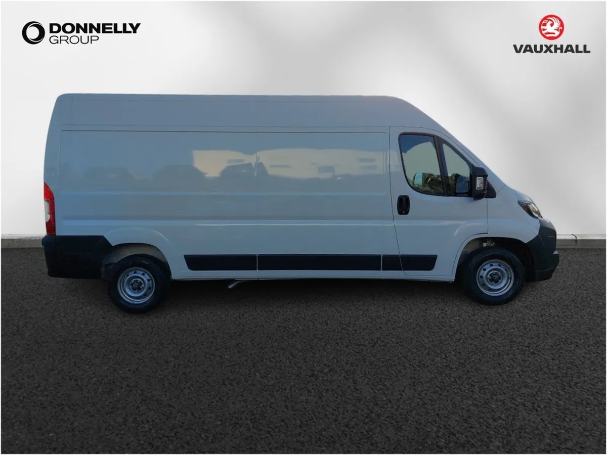 Vauxhall Movano 3500 L2 Diesel Fwd Prime - Image 3