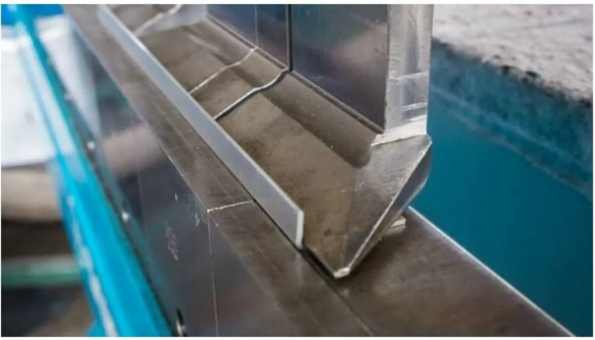 Aluminium  Brake  Press  Services - Image 3