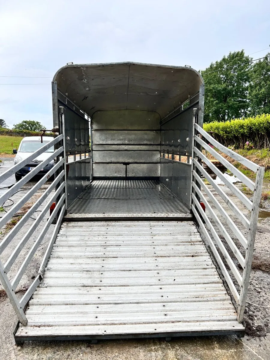 Cattle trailer - Image 3