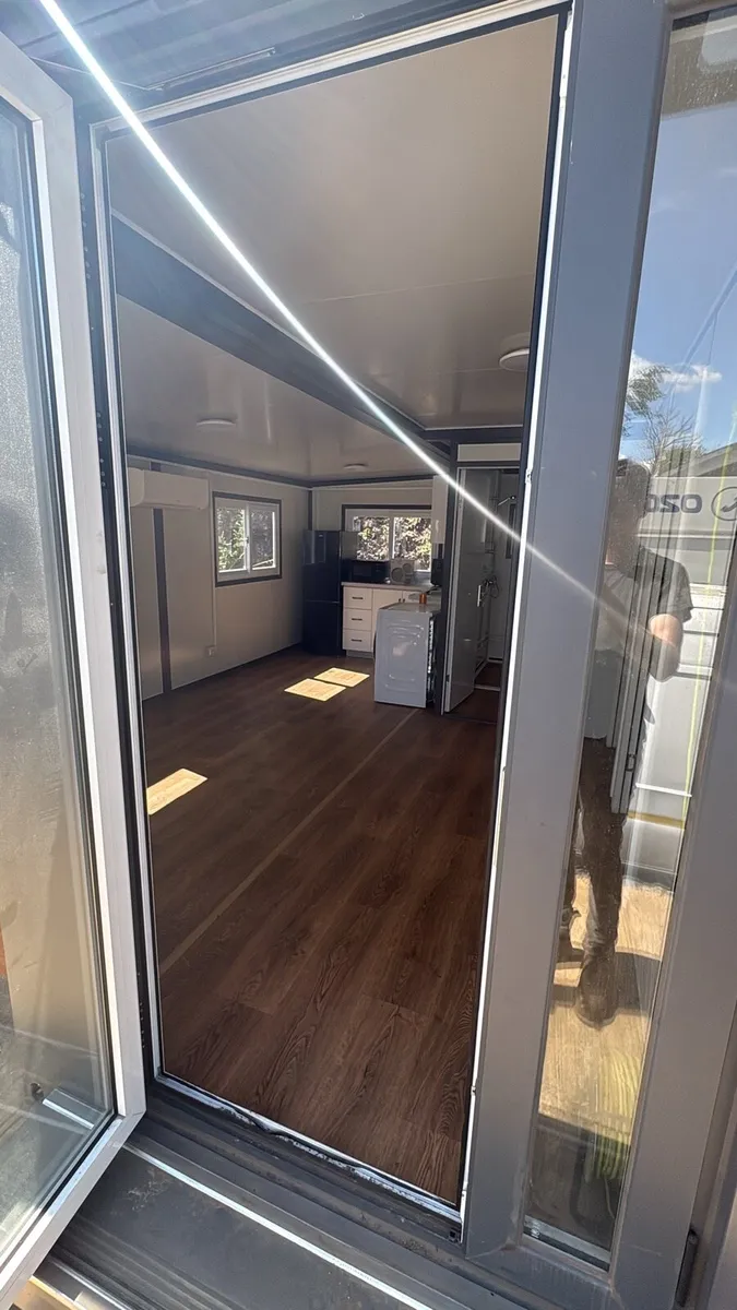 Expandable house/office - Image 4