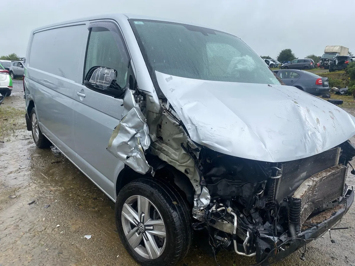 Volkswagen Transporter - Image 2