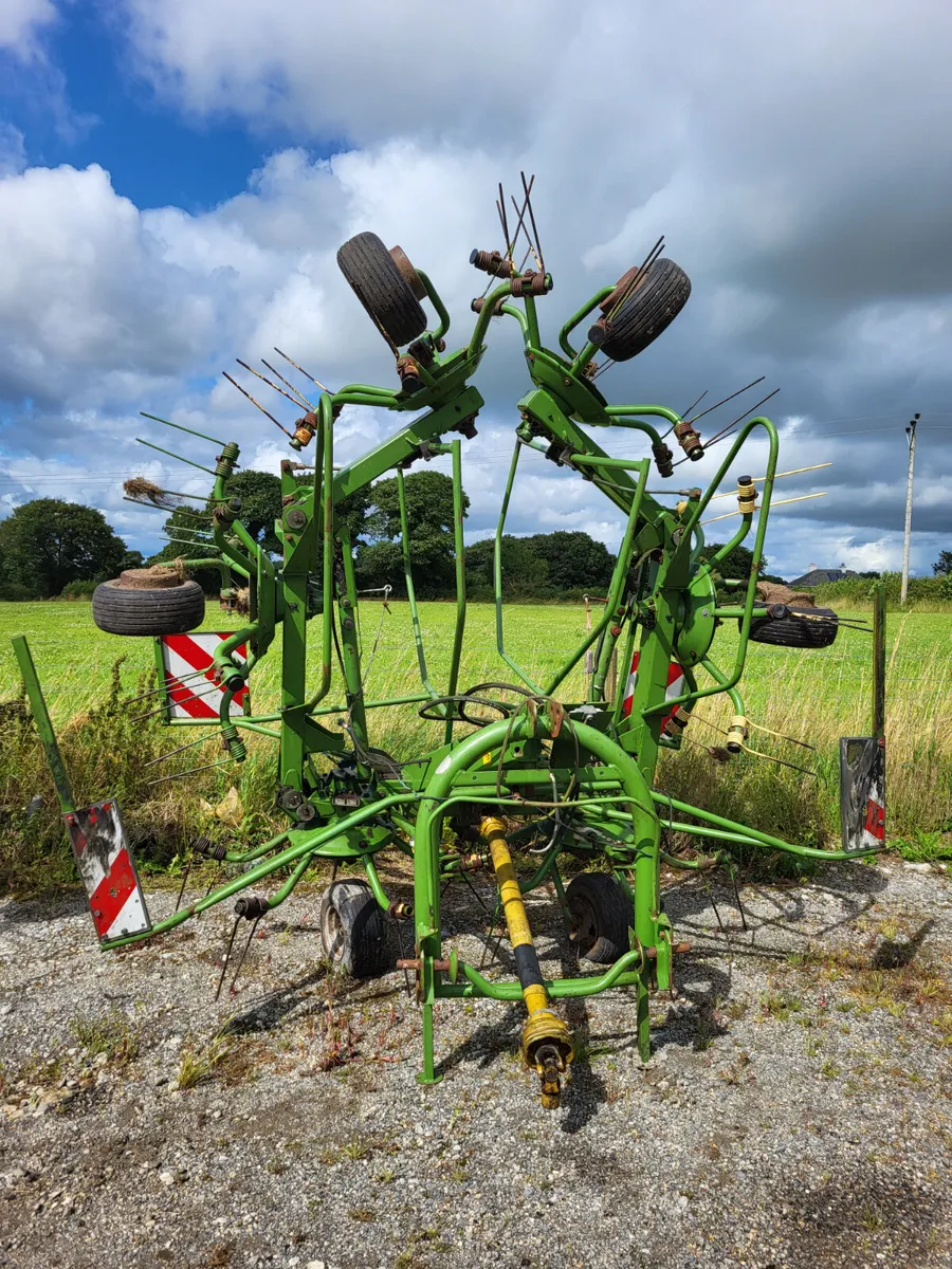 Krone KW 6.70/6 Tedder - Image 1