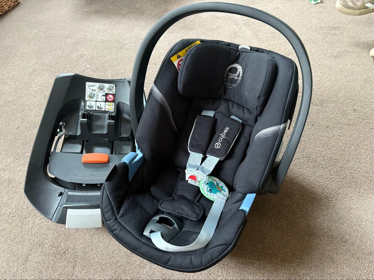 Cybex Aton car seat - Image 1