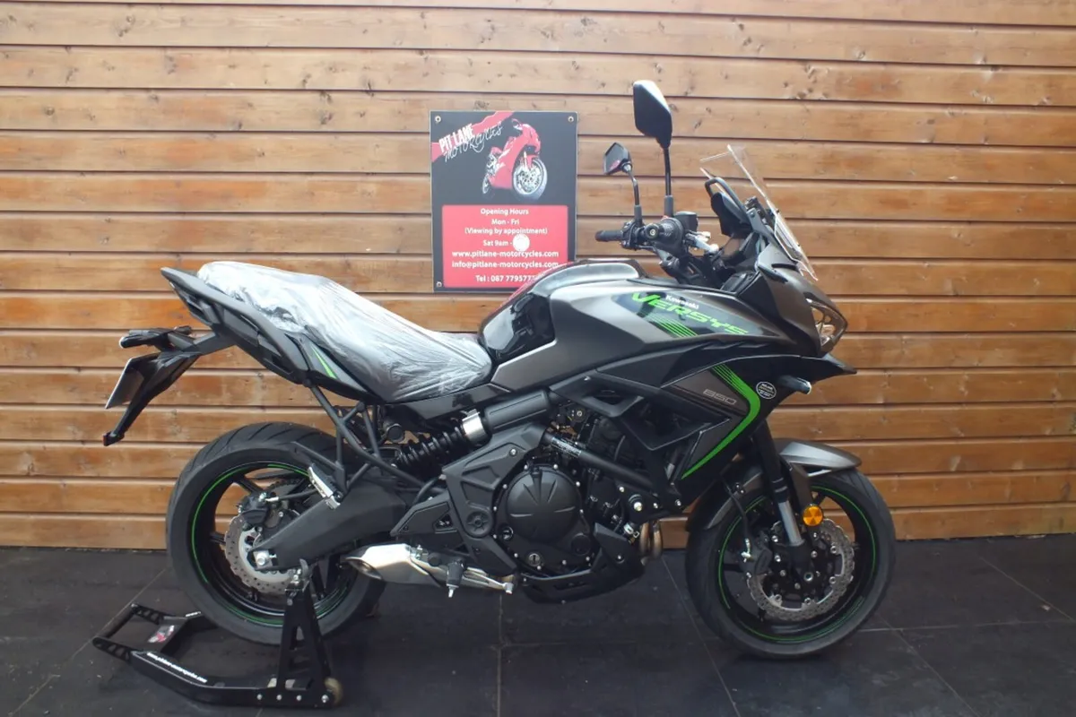 2026 (New Unregistered) Kawasaki Versys KLE650 - Image 4