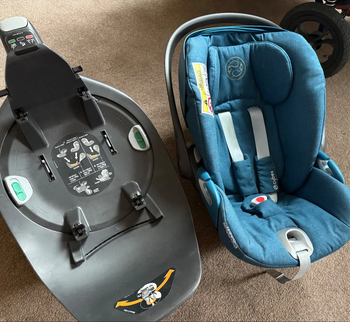 Cybex Baby car seat - Image 1