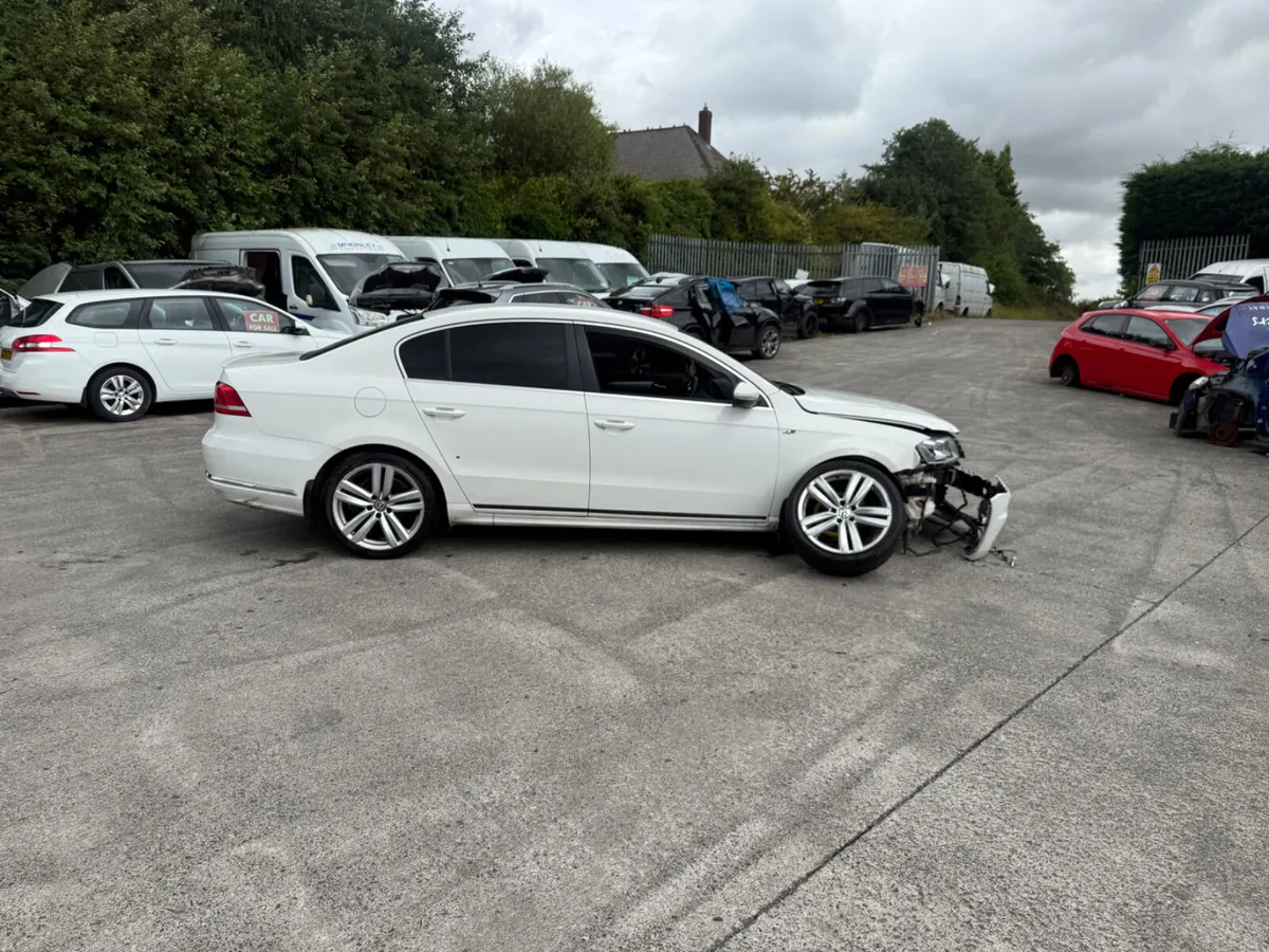2014 VW Passat 1.6 TDI 6sp - Image 3