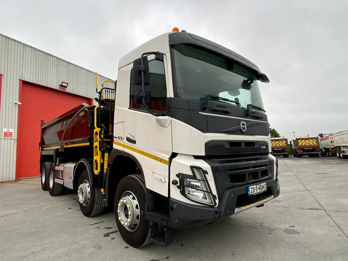 2023  Volvo FMX 420 Tipper Grab - Image 2