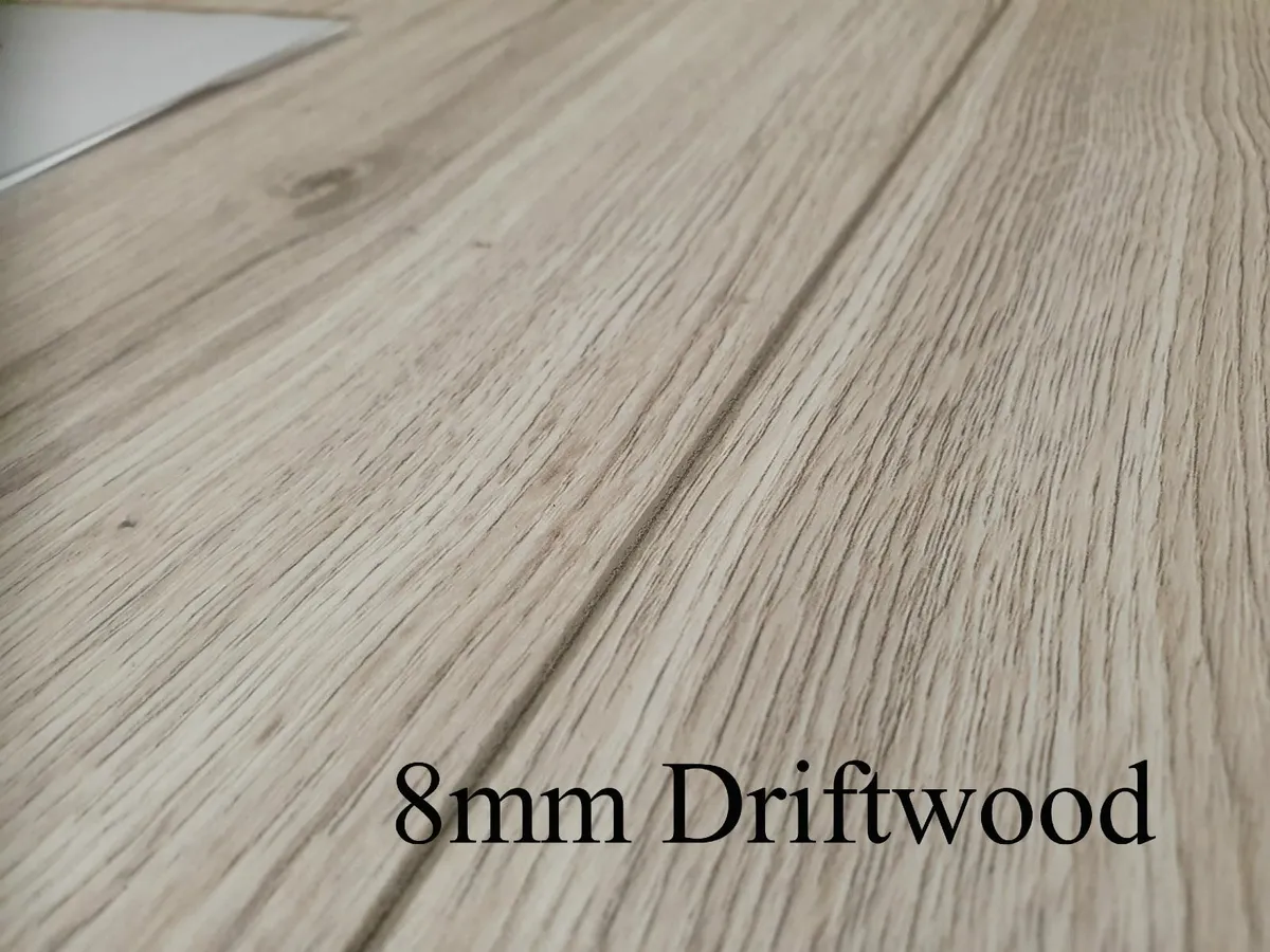8mm peking oak Laminated Flooring - Nationwide Del - Image 2