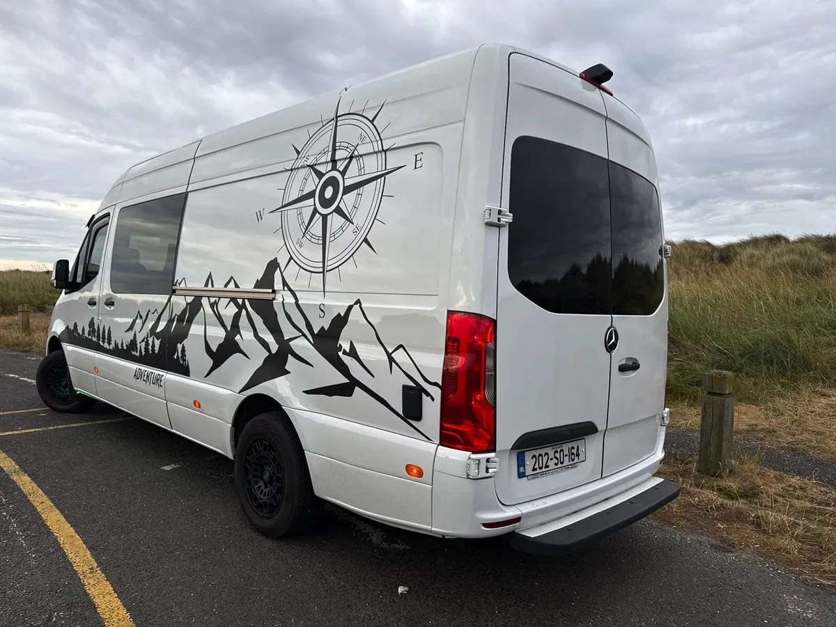 Sprinter camper - Image 4