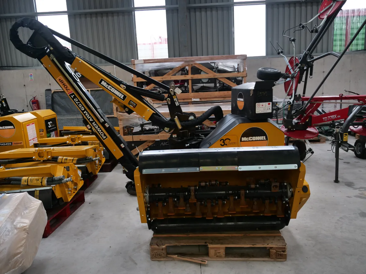 MCCONNELL HEDGECUTTERS - Image 3