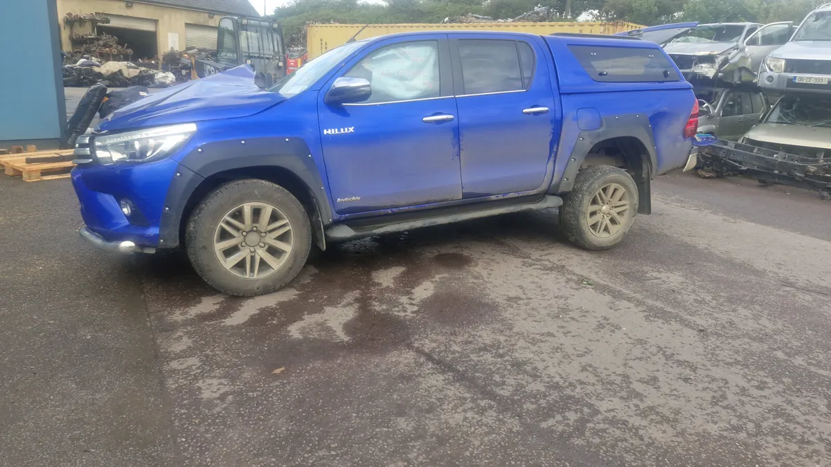 2018 HILUX JUST IN FOR BREAKING - Image 1