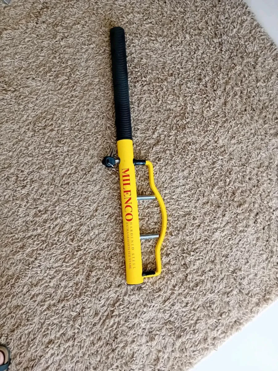 Wheel lock and steering lock campervan - Image 2