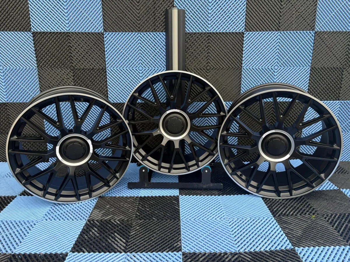 19” Mercedes  Alloys