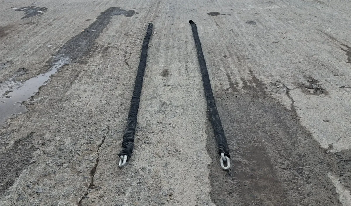 Heavy-Duty Sleeved Tow Chains - Image 2