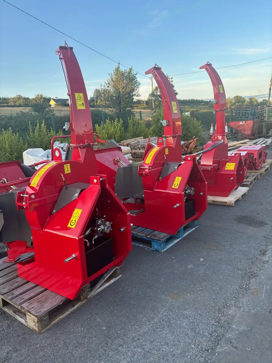 Wood Chippers - Image 1