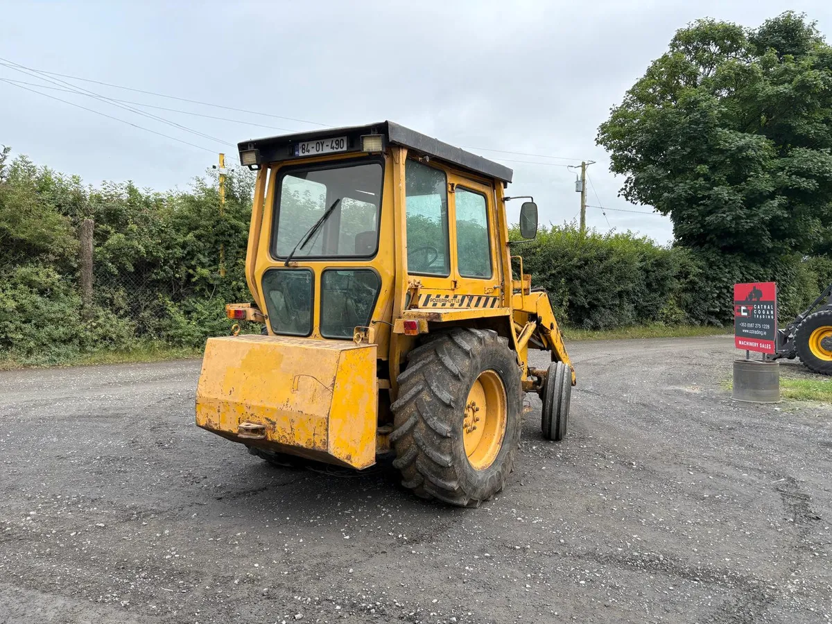 MF 50HX 2WD Loading Shovel - Image 3