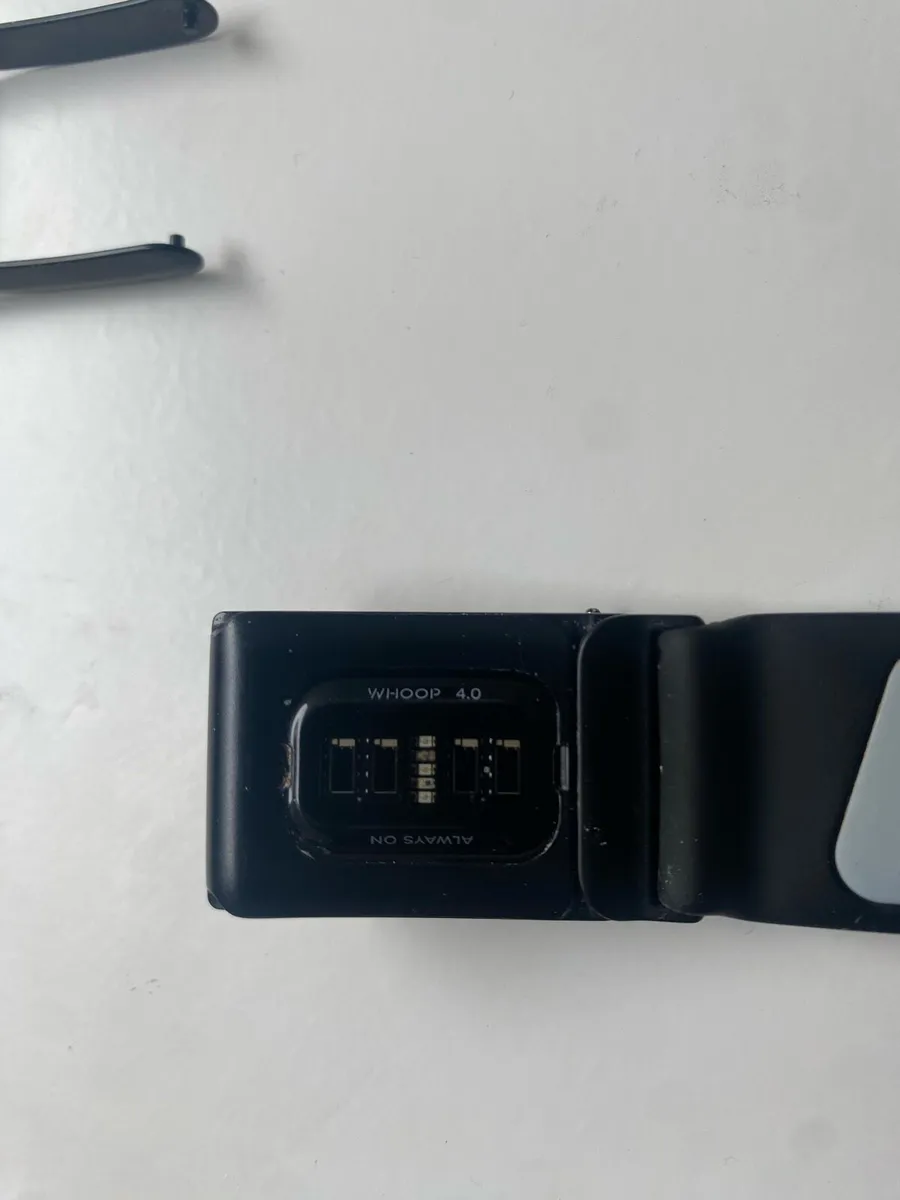 WHOOP 4.0 Fitness Tracker and straps - Image 3