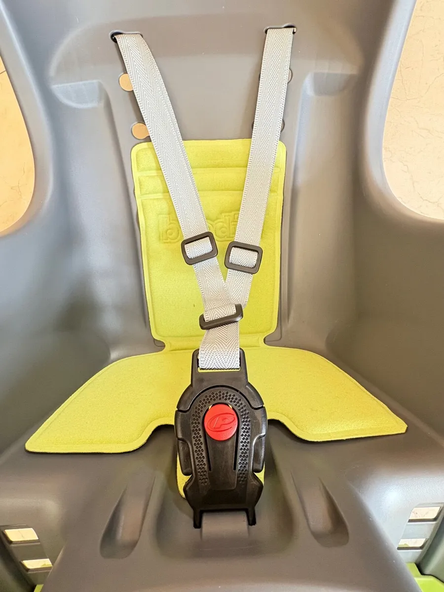 Baby/toddler bike seat for back of the bike - Image 1