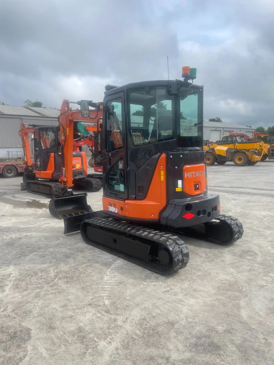 HITACHI ZX38-6 - Image 4