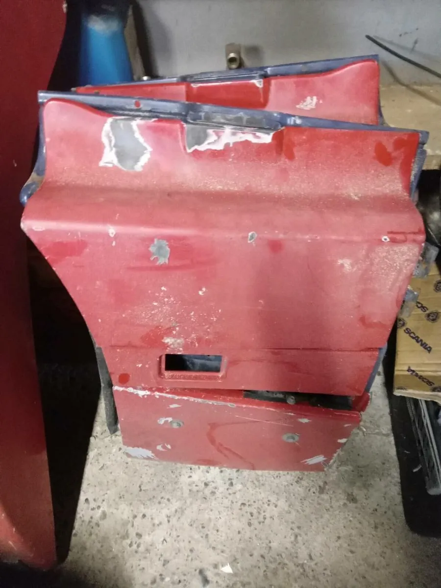 SCANIA 4 SERIES FOLD OUT STEPS. - Image 3