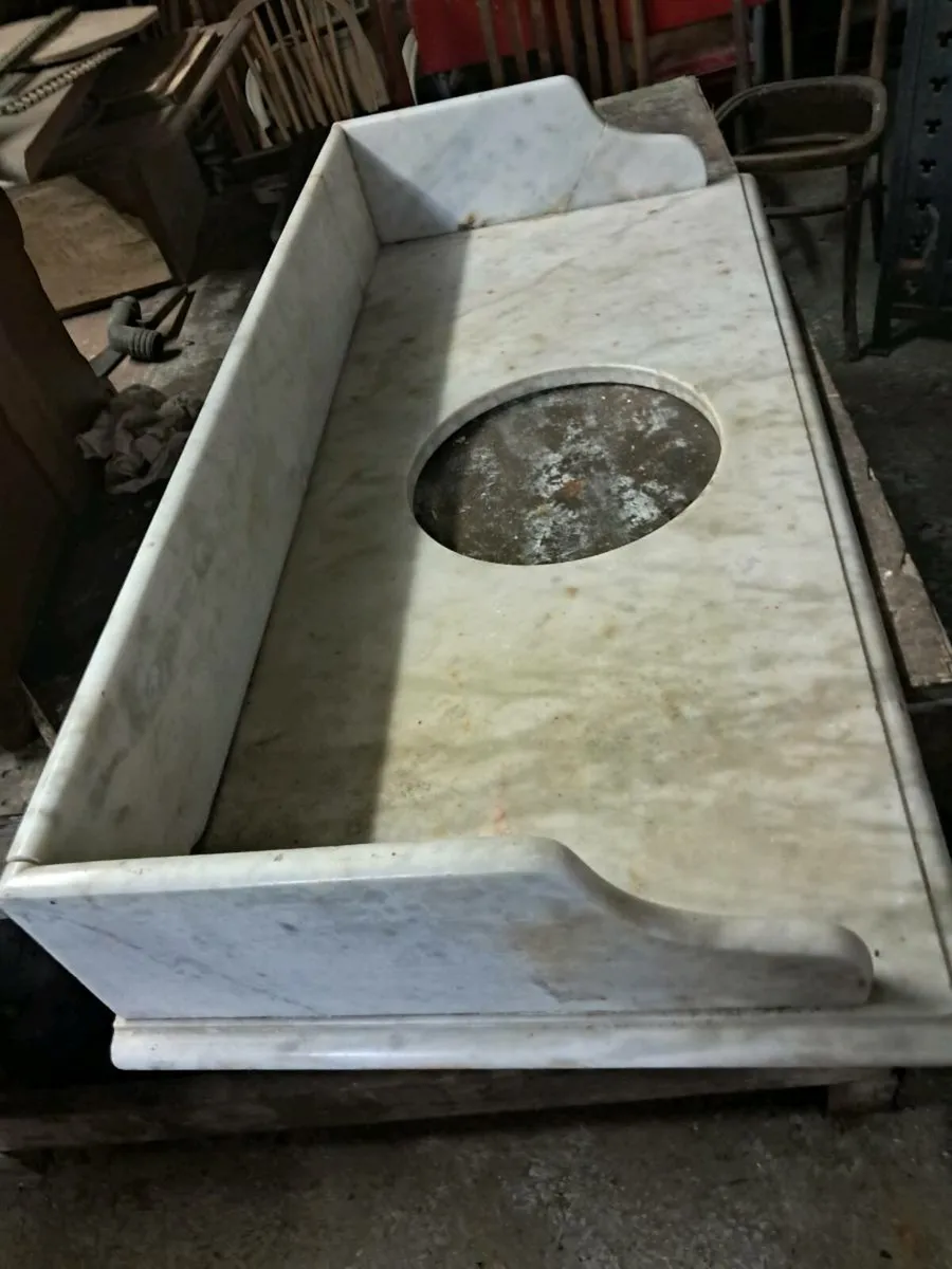 Large marble top - Image 1