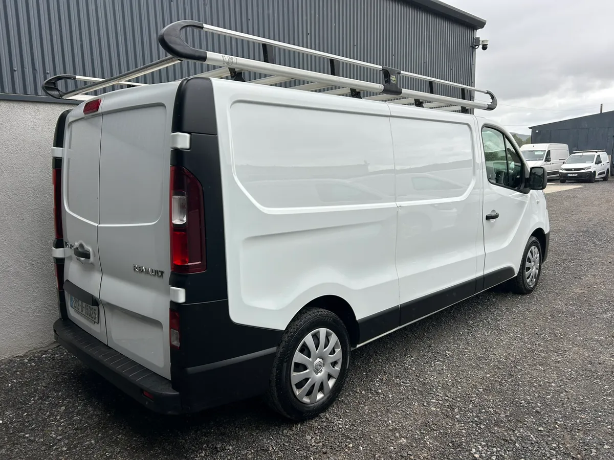 2021 Renault Trafic 2.0L - 120 Bhp / Lwb - Image 4