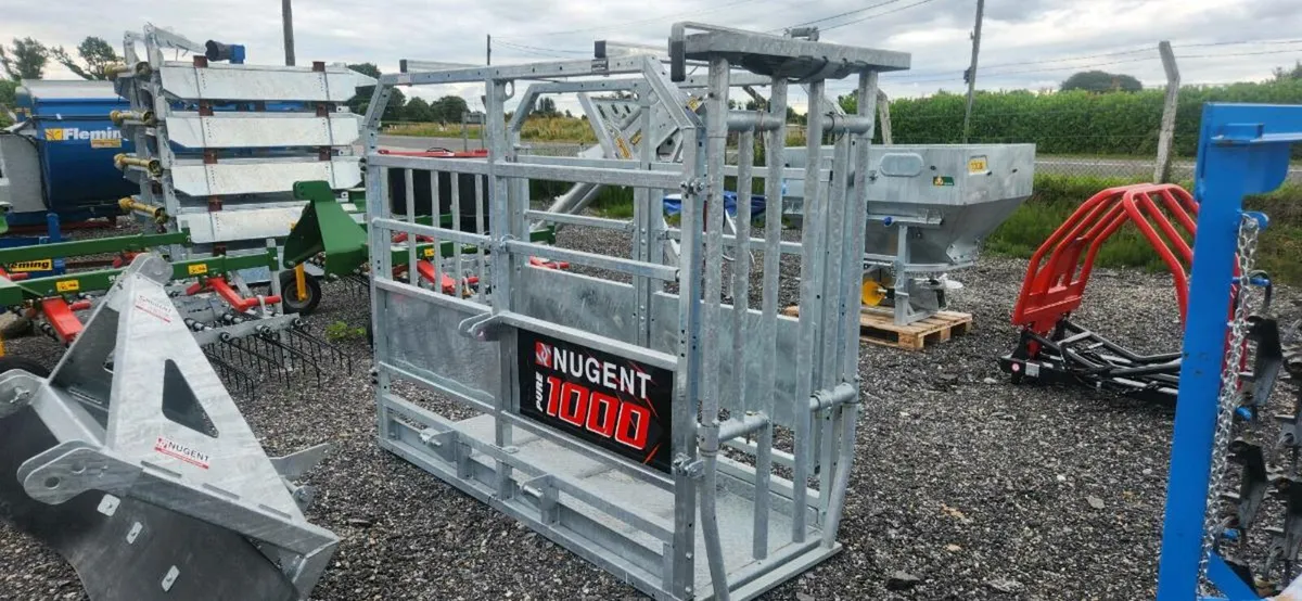 Nugent cattle crush - Image 1