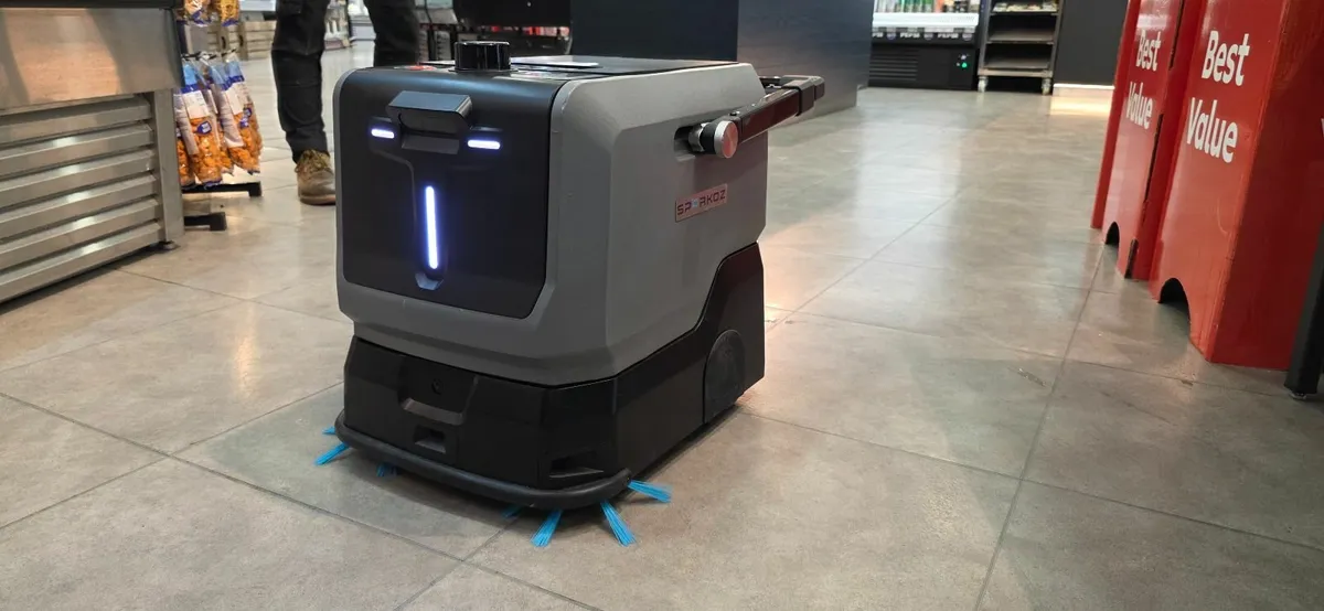 Commercial Robotic scrubberdryer - Image 2