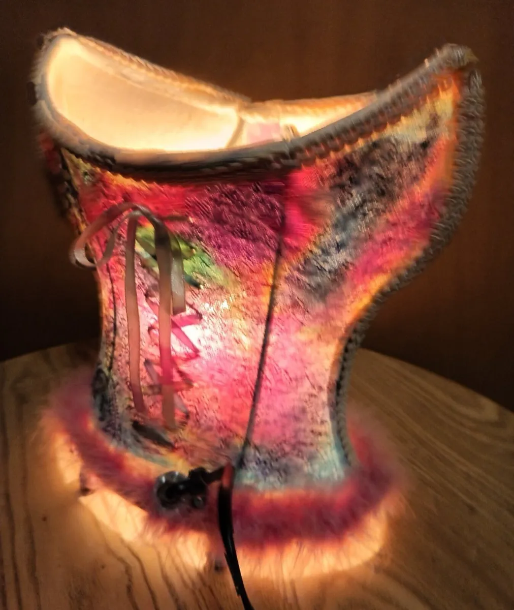 Boho style corset lamp - Image 2