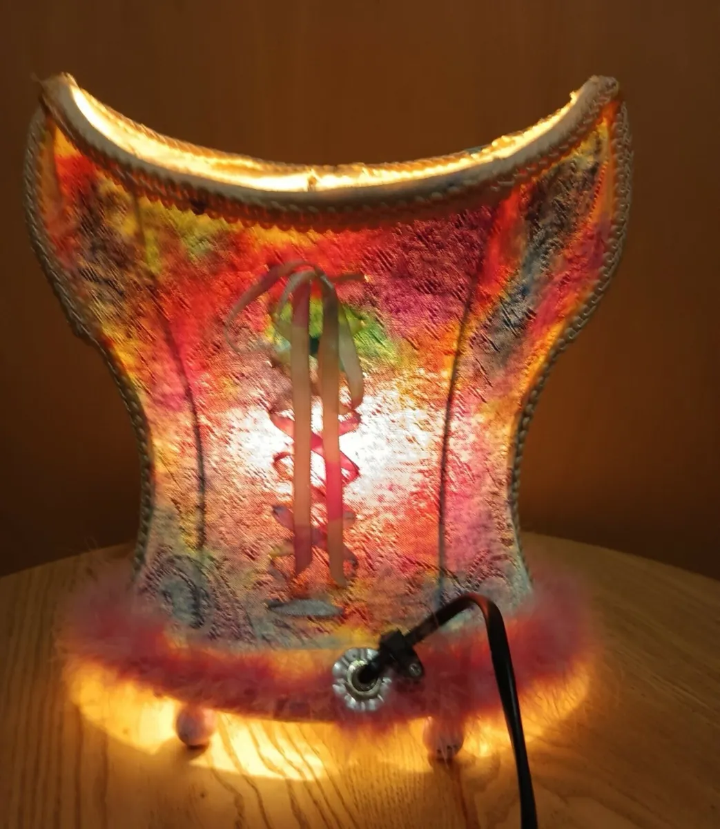 Boho style corset lamp - Image 3