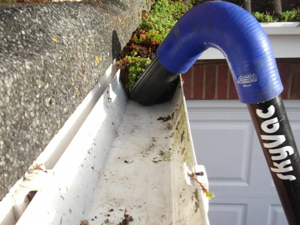 Gutter Cleaning Vacuum – Commercial spec - Image 2