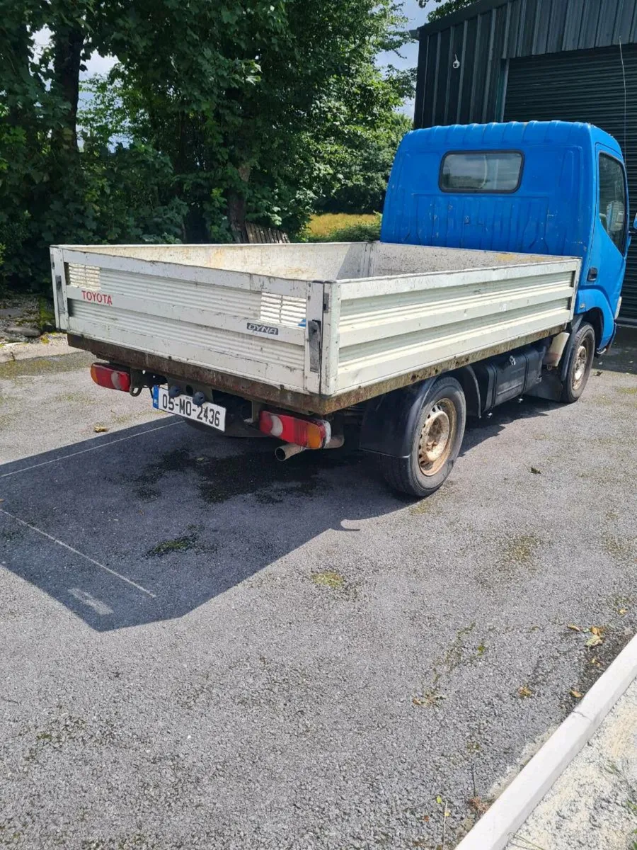 Toyota Dyna - Image 4