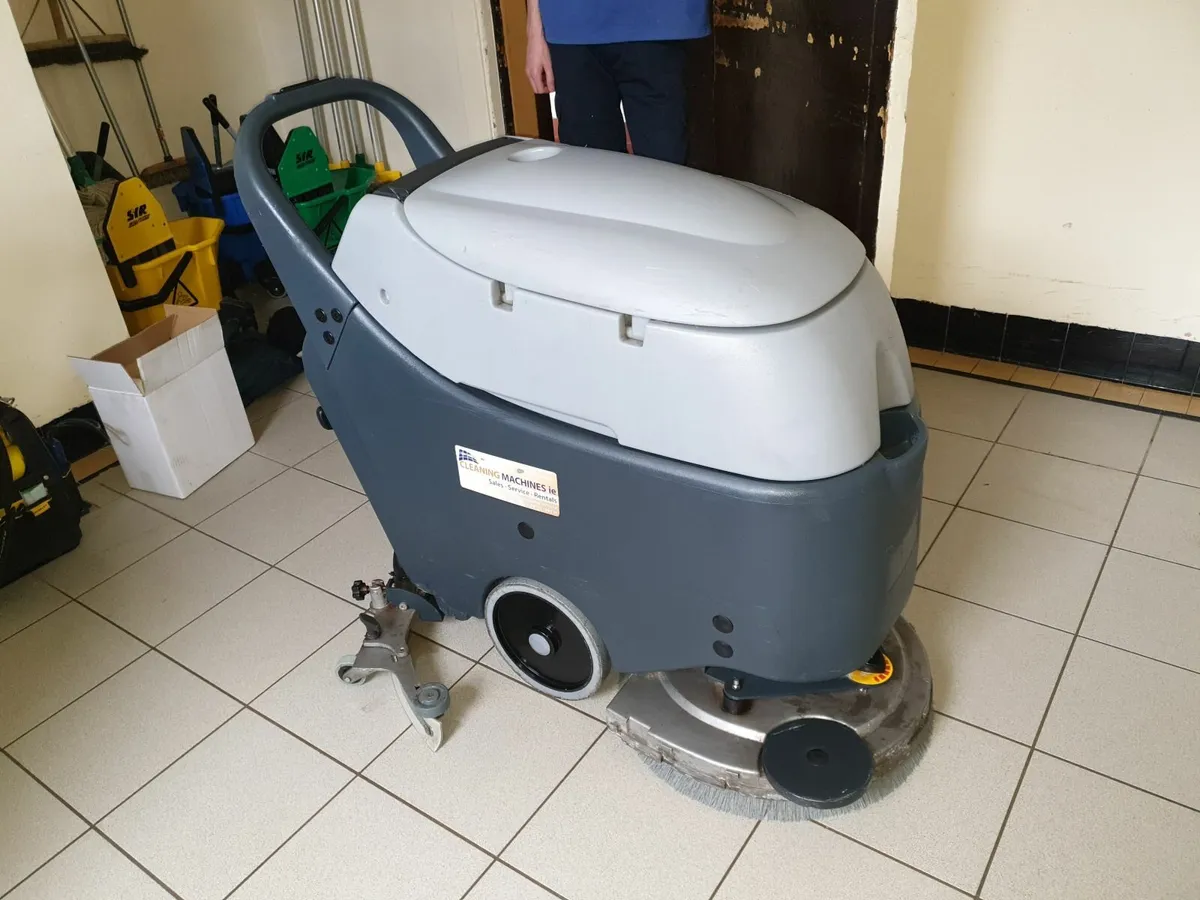 Second-Hand Nilfisk SC450 Scrubber Dryer - Image 1