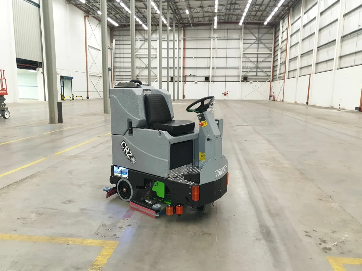 Tomcat Ride-On Scrubber Dryers - Brand new - Image 3