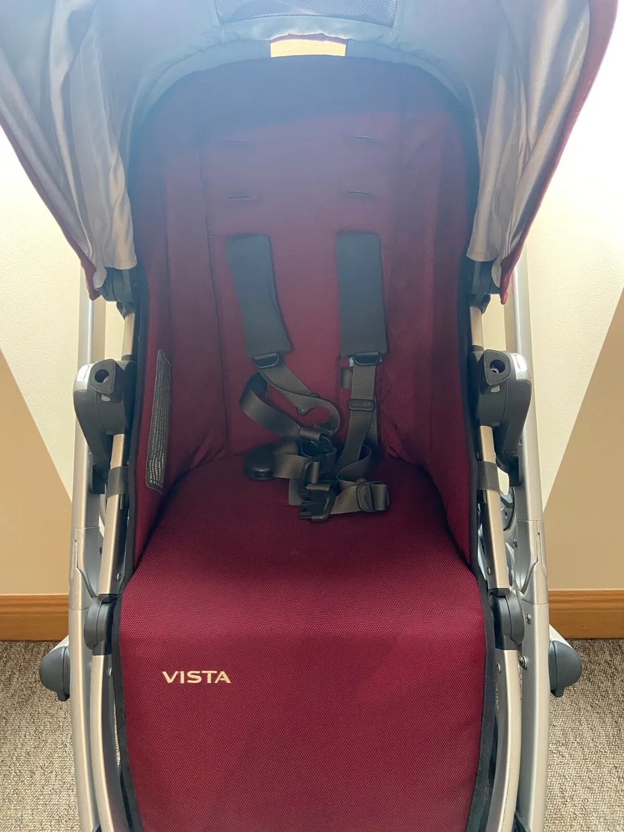 Uppababy vista pushchair & bassinet - Image 4