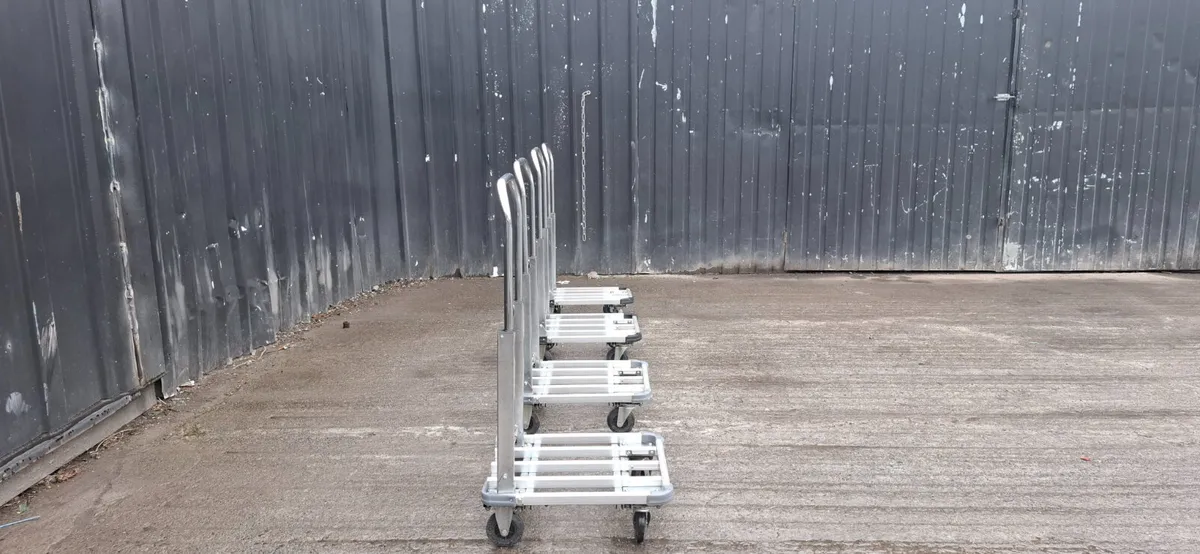 Light Weight Platform Trolley - Image 3