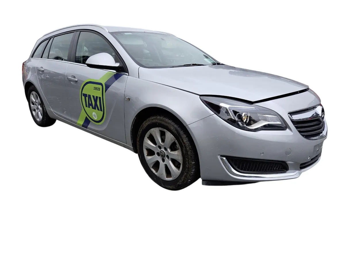 2016 OPEL INSIGNIA For Breaking/Dismantling - Image 1