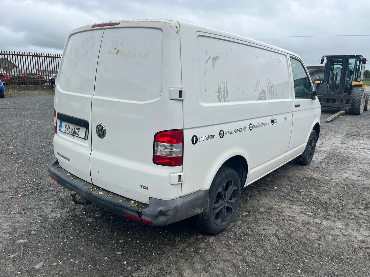 2015, VW Transporter - Image 3